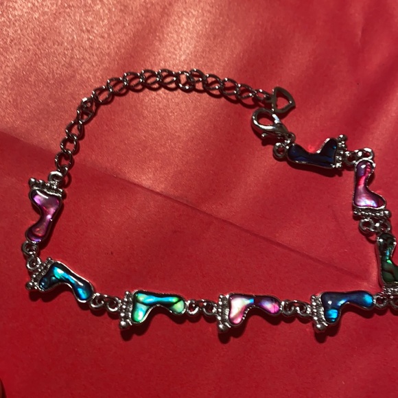 Bracelet with color acrylic shoes - Picture 5 of 6